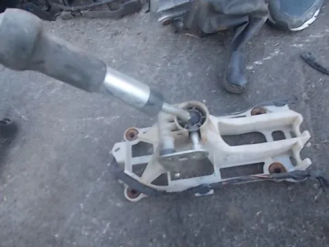 Μοχλός Ταχυτήτων Χ.Ντίζες για MITSUBISHI COLT (2005 - 2008 ) (CZ) **Δ** Μοχλός Ταχυτήτων Χ.Ντίζες για MITSUBISHI COLT (2005 - 2008 ) (CZ) **Δ**