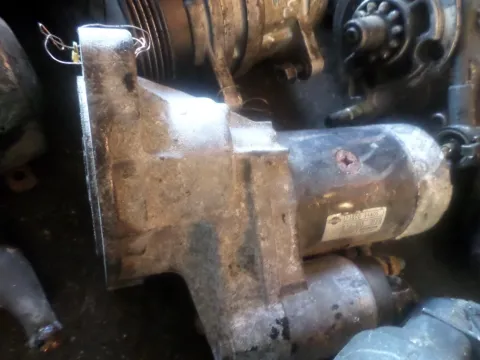 Μίζα 2330054a05 για NISSAN SERENA (1991 - 1996) (C23) 2000 (LD20) diesel 67 Μίζα 2330054a05 για NISSAN SERENA (1991 - 1996) (C23) 2000 (LD20) diesel 67