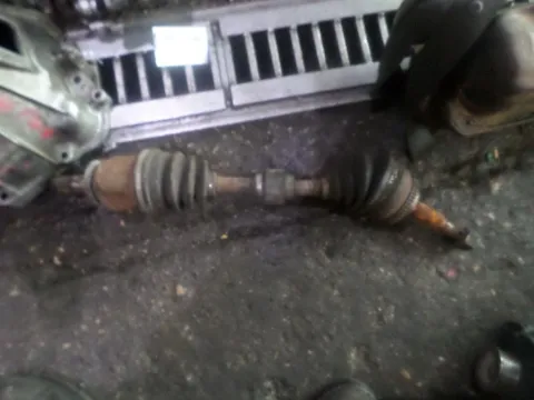 Ημιαξόνιο Εμπρός Αριστερό Με ABS για NISSAN PRIMERA (1996 - 1999) (P11) 2000 SR20DE petrol 131 Ημιαξόνιο Εμπρός Αριστερό Με ABS για NISSAN PRIMERA (1996 - 1999) (P11) 2000 SR20DE petrol 131
