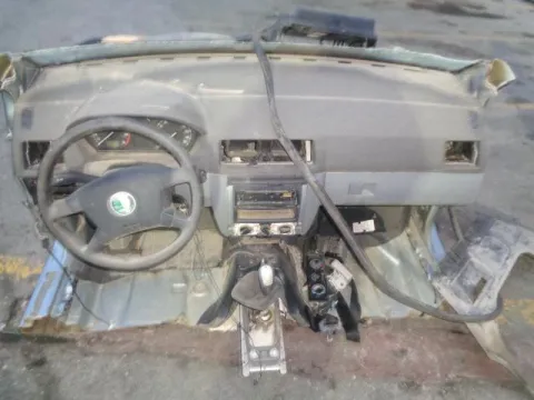 Τροπέτο Εμπρός Κουφάρι για SKODA FABIA (2000 - 2004) (6Y) *ΔΒ* -  Τροπέτο Εμπρός Κουφάρι για SKODA FABIA (2000 - 2004) (6Y) *ΔΒ* -