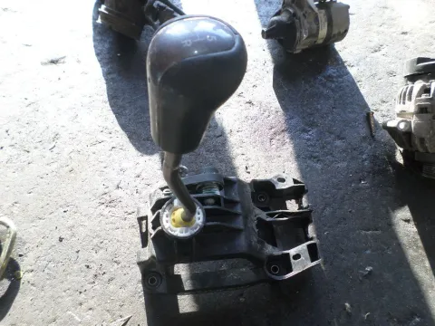 Μοχλός Ταχυτήτων για TOYOTA AVENSIS (2006 - 2008) (T250) *Δ* Μοχλός Ταχυτήτων για TOYOTA AVENSIS (2006 - 2008) (T250) *Δ*
