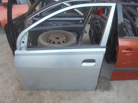 Πόρτα Εμπρός Αριστερή για DAIHATSU CUORE (2003 - 2006) VII Hatchback Πόρτα Εμπρός Αριστερή για DAIHATSU CUORE (2003 - 2006) VII Hatchback