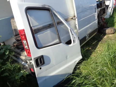 Τροπέτο Αμάξι κομπλέ Δεν Έχει Μηχανή Και Σασμάν , Έχει Ζαντολάστιχα 225/70/15 *** για FIAT DUCATO (2003 - 2006) (244) *ΔΒ* -  Τροπέτο Αμάξι κομπλέ Δεν Έχει Μηχανή Και Σασμάν , Έχει Ζαντολάστιχα 225/70/15 *** για FIAT DUCATO (2003 - 2006) (244) *ΔΒ* -