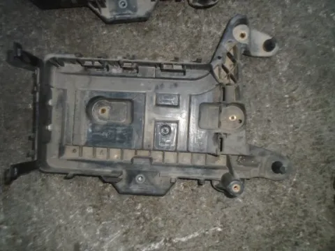 Βάση Μπαταριας για SKODA OCTAVIA (2008 - 2013) 5 (1Z3-5) *Δ* Βάση Μπαταριας για SKODA OCTAVIA (2008 - 2013) 5 (1Z3-5) *Δ*
