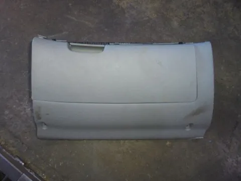 Ντουλαπάκι για SKODA OCTAVIA (2008 - 2013) 5 (1Z3-5) *Γ* Ντουλαπάκι για SKODA OCTAVIA (2008 - 2013) 5 (1Z3-5) *Γ*