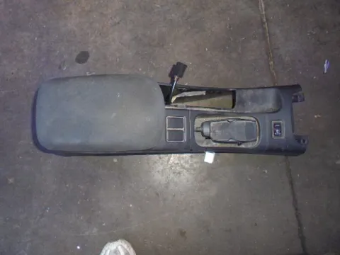 Υποβραχιόνιο(Τεμπέλης) για NISSAN PRIMERA (2002 - 2007) (P12) *Γ* Υποβραχιόνιο(Τεμπέλης) για NISSAN PRIMERA (2002 - 2007) (P12) *Γ*
