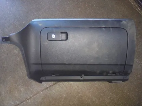 Ντουλαπάκι για VW SCIROCCO (2008 - 2014) (137) *Γ* Ντουλαπάκι για VW SCIROCCO (2008 - 2014) (137) *Γ*