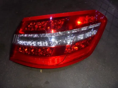 Φανάρι Πίσω Δεξί LED για MERCEDES E - CLASS (2009 - 2012) (W212) Φανάρι Πίσω Δεξί LED για MERCEDES E - CLASS (2009 - 2012) (W212)