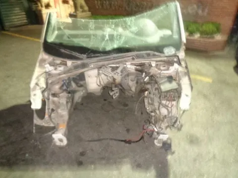 Τροπέτο Εμπρός Κουφάρι για VW CADDY (2004 - 2010) (2KA - 2KH) *ΔΒ* Τροπέτο Εμπρός Κουφάρι για VW CADDY (2004 - 2010) (2KA - 2KH) *ΔΒ*