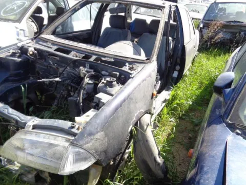 Τροπέτο Αμάξι κομπλέ ΔΕΝ ΈΧΕΙ Μηχανή Και Σασμάν Και Ζαντολάστιχα 155/70/13 για SUZUKI SWIFT (1992 - 1996) (SF) Sedan - 4dr 1300 G13Α petrol 71 *ΔΒ* -  Τροπέτο Αμάξι κομπλέ ΔΕΝ ΈΧΕΙ Μηχανή Και Σασμάν Και Ζαντολάστιχα 155/70/13 για SUZUKI SWIFT (1992 - 1996) (SF) Sedan - 4dr 1300 G13Α petrol 71 *ΔΒ* -