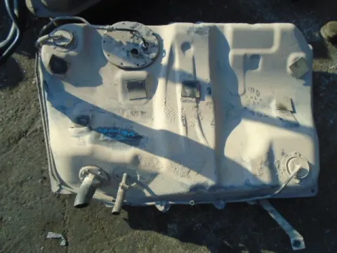 Δεξαμενή Καυσίμου (Ρεζερβουάρ) για TOYOTA AVENSIS (1997 - 2000) (T220) , (2000 - 2003) (T220)  *ΔΒ* Δεξαμενή Καυσίμου (Ρεζερβουάρ) για TOYOTA AVENSIS (1997 - 2000) (T220) , (2000 - 2003) (T220)  *ΔΒ*
