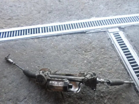 Κρεμαγιέρα Ηλεκτρική Για Ανταλλακτικά για VW GOLF (2009 - 2013) Mk6 (5K1) Κρεμαγιέρα Ηλεκτρική Για Ανταλλακτικά για VW GOLF (2009 - 2013) Mk6 (5K1)