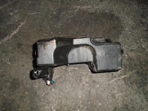 Ασφαλειοθήκη Μπαταρίας για CITROEN C1 (2005 - 2008) (P) , (2009 - 2012) (P) *Δ* Ασφαλειοθήκη Μπαταρίας για CITROEN C1 (2005 - 2008) (P) , (2009 - 2012) (P) *Δ*