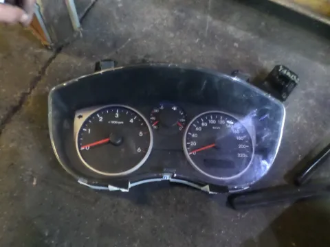 Κοντέρ για HYUNDAI i20 (2009 - 2011) Κοντέρ για HYUNDAI i20 (2009 - 2011)