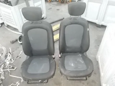 Καθίσματα Σετ Εμπρός Χ.Αερόσακους για HYUNDAI i20 (2009 - 2011) Hatchback - 5dr *Α* Καθίσματα Σετ Εμπρός Χ.Αερόσακους για HYUNDAI i20 (2009 - 2011) Hatchback - 5dr *Α*