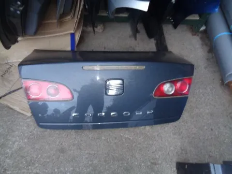 Καπό Πίσω για SEAT CORDOBA (2002 - 2008) (6L) *Γ* Καπό Πίσω για SEAT CORDOBA (2002 - 2008) (6L) *Γ*