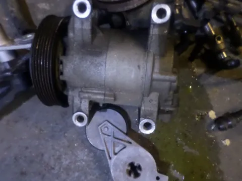 Συμπιεστής A-C (Κομπρέσορας) για NISSAN ALMERA (2000 - 2002) (N16) Συμπιεστής A-C (Κομπρέσορας) για NISSAN ALMERA (2000 - 2002) (N16)