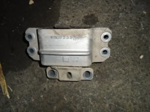 Βάση Μηχανής Αριστερή για SEAT LEON (2009 - 2013) (1P) *Δ* Βάση Μηχανής Αριστερή για SEAT LEON (2009 - 2013) (1P) *Δ*