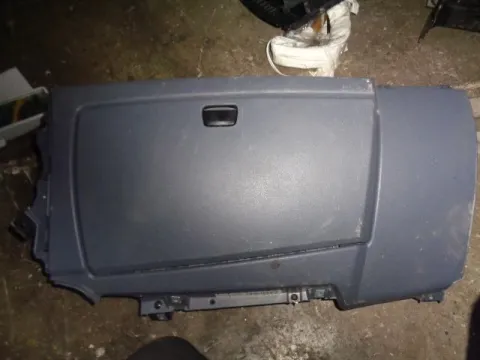 Ντουλαπάκι για BMW 1 Series (2004 - 2007) (E87) *Γ* Ντουλαπάκι για BMW 1 Series (2004 - 2007) (E87) *Γ*