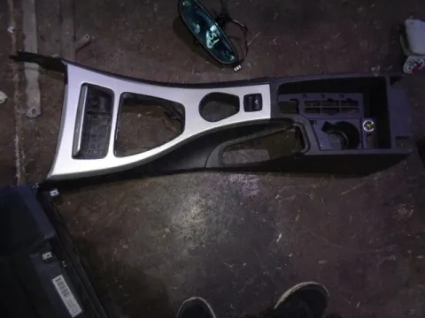 Κονσόλα για BMW 3 Series (2005 - 2008) (E90-1-2-3) , (2008 - 2012) (E90-1-2-3 F-L) *Γ* Κονσόλα για BMW 3 Series (2005 - 2008) (E90-1-2-3) , (2008 - 2012) (E90-1-2-3 F-L) *Γ*