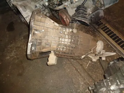 Κιβώτιο Ταχυτήτων (Σασμάν) Χειροκίνητο για FORD TRANSIT (1995 - 2000) (EA_) Κιβώτιο Ταχυτήτων (Σασμάν) Χειροκίνητο για FORD TRANSIT (1995 - 2000) (EA_)