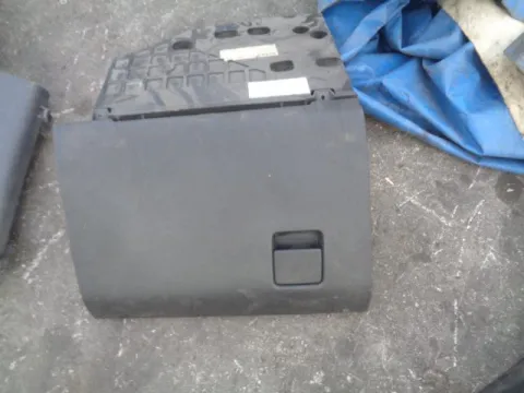 Ντουλαπάκι για OPEL VECTRA (2002 - 2005) C *Γ* Ντουλαπάκι για OPEL VECTRA (2002 - 2005) C *Γ*