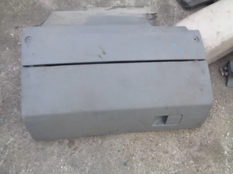 Ντουλαπάκι για SKODA FABIA (2000 - 2004) (6Y) , (2004 - 2007) (6Y) *Γ* Ντουλαπάκι για SKODA FABIA (2000 - 2004) (6Y) , (2004 - 2007) (6Y) *Γ*