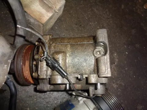 Συμπιεστής A-C (Κομπρέσορας) για MITSUBISHI LANCER (1997 - 2004) (CK) Συμπιεστής A-C (Κομπρέσορας) για MITSUBISHI LANCER (1997 - 2004) (CK)