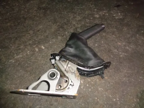 Καστάνια Χειροφρένου 3M51278008 για FORD FOCUS (2004 - 2008) Mk2a (DA3 - C307) *Δ* Καστάνια Χειροφρένου 3M51278008 για FORD FOCUS (2004 - 2008) Mk2a (DA3 - C307) *Δ*