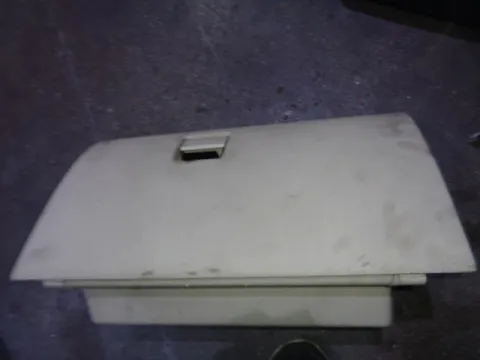 Ντουλαπάκι για FORD FOCUS (2004 - 2008) Mk2a (DA3 - C307) *Γ* Ντουλαπάκι για FORD FOCUS (2004 - 2008) Mk2a (DA3 - C307) *Γ*