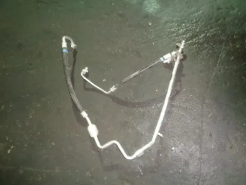 Σωλήνας A-C για TOYOTA AURIS (2009 - 2013) *Δ* Σωλήνας A-C για TOYOTA AURIS (2009 - 2013) *Δ*