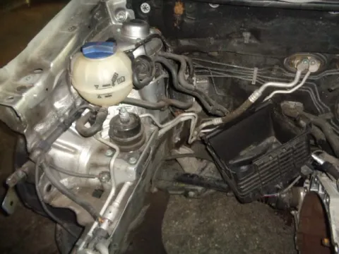 Τροπέτο Εμπρός Κουφάρι για VW POLO (1994 - 1999) (6N1) *Α* -  Τροπέτο Εμπρός Κουφάρι για VW POLO (1994 - 1999) (6N1) *Α* -