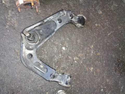Ψαλίδι Εμπρός Αριστερό Άνω για NISSAN D40 NAVARA (2005 -)    ΠΑΛΕΤΑ *1*     *223237* Ψαλίδι Εμπρός Αριστερό Άνω για NISSAN D40 NAVARA (2005 -)    ΠΑΛΕΤΑ *1*     *223237*