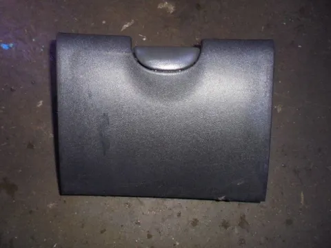 Ντουλαπάκι για TOYOTA YARIS (2003 - 2005) (XP10) *Γ* Ντουλαπάκι για TOYOTA YARIS (2003 - 2005) (XP10) *Γ*