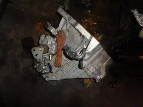Κιβώτιο Ταχυτήτων (Σασμάν) Χειροκίνητο για PEUGEOT 108 (2014 - ) Κιβώτιο Ταχυτήτων (Σασμάν) Χειροκίνητο για PEUGEOT 108 (2014 - )