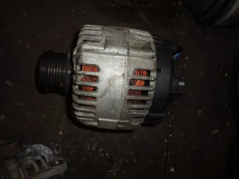 Δυναμό - Εναλλάκτης για VW GOLF (2009 - 2013) Mk6 (5K1) Δυναμό - Εναλλάκτης για VW GOLF (2009 - 2013) Mk6 (5K1)