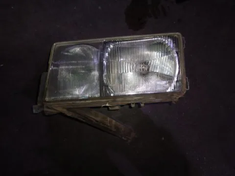 Φανάρι Εμπρός Αριστερό για MERCEDES 190E (1984 - 1993) (W201) Φανάρι Εμπρός Αριστερό για MERCEDES 190E (1984 - 1993) (W201)