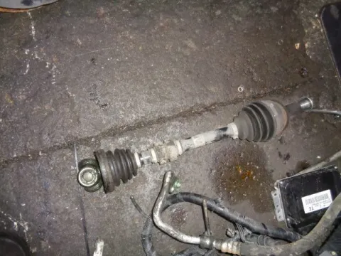 Ημιαξόνιο Εμπρός Αριστερό για NISSAN QASHQAI (2014 - ) Ημιαξόνιο Εμπρός Αριστερό για NISSAN QASHQAI (2014 - )