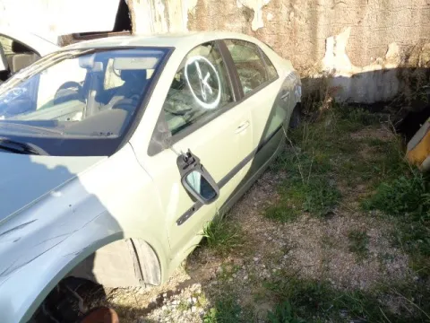 Τροπέτο Αμάξι  Κουφάρι για RENAULT LAGUNA (2001 - 2005) (BG) (KG) (BG) Liftback - 5dr *Α* -  Τροπέτο Αμάξι  Κουφάρι για RENAULT LAGUNA (2001 - 2005) (BG) (KG) (BG) Liftback - 5dr *Α* -
