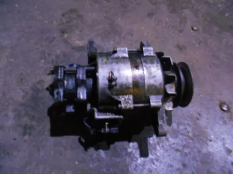 Δυναμό - Εναλλάκτης Diesel για TOYOTA HI-LUX (1988 - 1991) (YN85-110) Δυναμό - Εναλλάκτης Diesel για TOYOTA HI-LUX (1988 - 1991) (YN85-110)