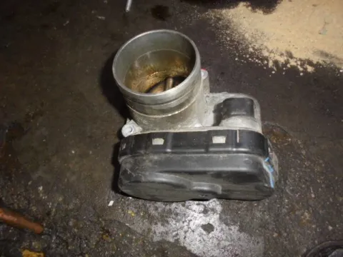 Σώμα Πεταλούδας A1661410125 για MERCEDES A - CLASS (2001 - 2004) (W168)