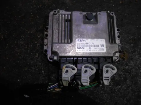 Εγκέφαλος Κινητήρα 0281011701 / 8M5112A650LB για FORD FOCUS (2004 - 2008) Mk2a (DA3 - C307) 1600 (G8DA) Diesel 109 TDCi , 1600 (HHDA) Diesel 90 TDCi ΤΕΛΑΡΟ 3*244824 Εγκέφαλος Κινητήρα 0281011701 / 8M5112A650LB για FORD FOCUS (2004 - 2008) Mk2a (DA3 - C307) 1600 (G8DA) Diesel 109 TDCi , 1600 (HHDA) Diesel 90 TDCi ΤΕΛΑΡΟ 3*244824