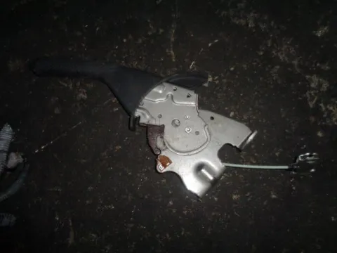 Καστάνια Χειροφρένου για TOYOTA RAV-4 (2006 - 2009) (XA30) *Δ* Καστάνια Χειροφρένου για TOYOTA RAV-4 (2006 - 2009) (XA30) *Δ*