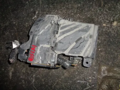 Ασφαλειοθήκη Μπαταρίας για NISSAN QASHQAI (2007 - 2010) (J10) (JJ10) *Δ* Ασφαλειοθήκη Μπαταρίας για NISSAN QASHQAI (2007 - 2010) (J10) (JJ10) *Δ*