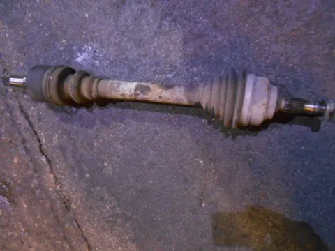 Ημιαξόνιο Εμπρός Αριστερό για CITROEN C5 (2001 - 2004) (DC) Ημιαξόνιο Εμπρός Αριστερό για CITROEN C5 (2001 - 2004) (DC)