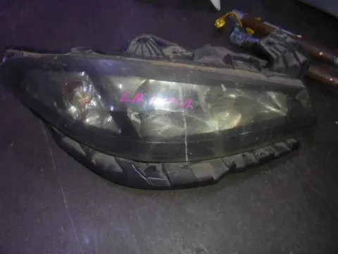 Φανάρι Εμπρός Δεξί για RENAULT LAGUNA (2005 - 2007) (BG) Liftback - 5dr , (KG) S-Wagon - 5dr Φανάρι Εμπρός Δεξί για RENAULT LAGUNA (2005 - 2007) (BG) Liftback - 5dr , (KG) S-Wagon - 5dr
