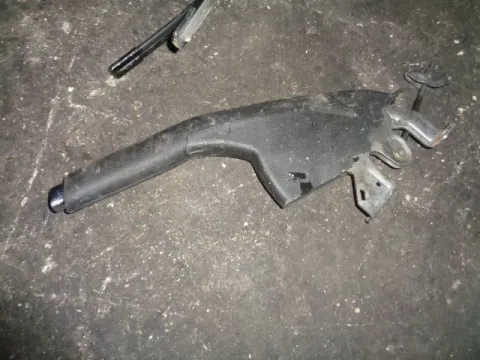 Καστάνια Χειροφρένου για VW POLO (2009 - 2014) (6R) *Δ* Καστάνια Χειροφρένου για VW POLO (2009 - 2014) (6R) *Δ*