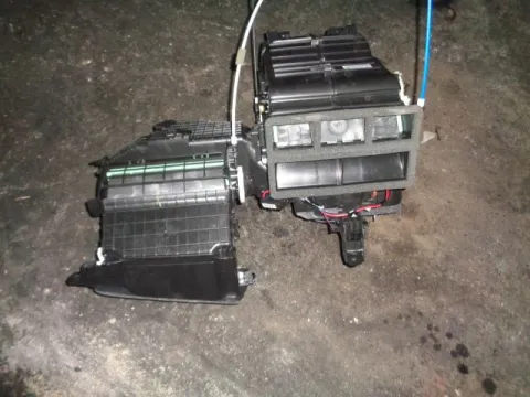 Ψύκτης (Εβαπορέτα) Με Μοτέρ Καλοριφέρ για TOYOTA AYGO (2014 - ) , PEUGEOT 108  *Δ* Ψύκτης (Εβαπορέτα) Με Μοτέρ Καλοριφέρ για TOYOTA AYGO (2014 - ) , PEUGEOT 108  *Δ*