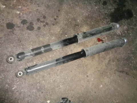 Αμορτισέρ Πίσω Σετ Αριστερο Δεξί για TOYOTA AYGO (2014 - ) *Δ* Αμορτισέρ Πίσω Σετ Αριστερο Δεξί για TOYOTA AYGO (2014 - ) *Δ*