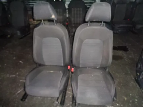 Καθίσματα Σετ Εμπρός με Αερόσακους για VW SCIROCCO (2008 - 2014) (137) , (2014 - ) **Α** Καθίσματα Σετ Εμπρός με Αερόσακους για VW SCIROCCO (2008 - 2014) (137) , (2014 - ) **Α**